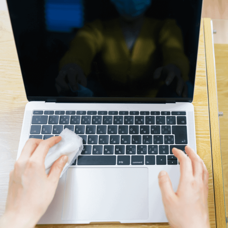 wet wipe cleaning 8.png